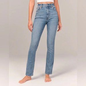 Abercrombie & Fitch The 90s Straight Ultra High Rise Jeans